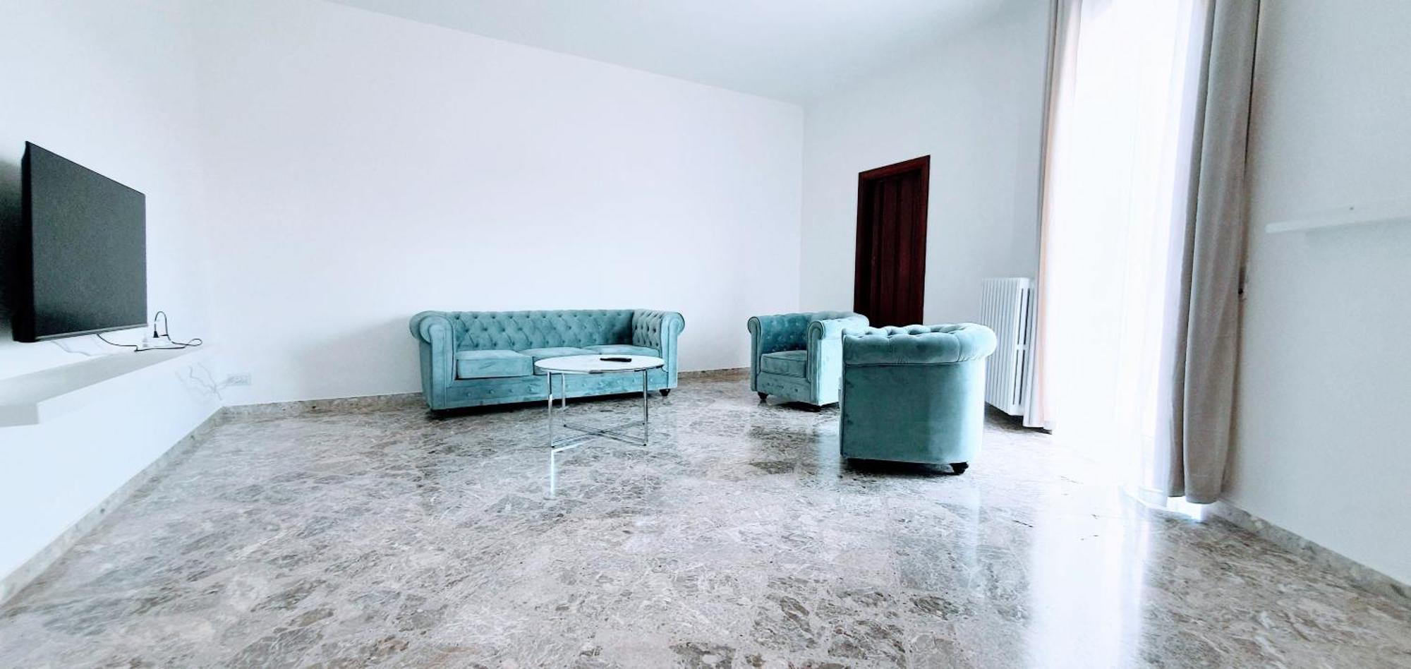 Angela'S Apartment. Elegant Two Bedroom House In Irsina Bagian luar foto