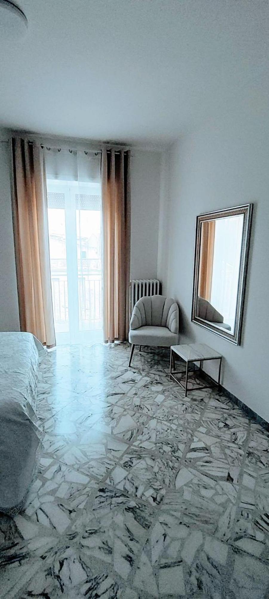 Angela'S Apartment. Elegant Two Bedroom House In Irsina Bagian luar foto